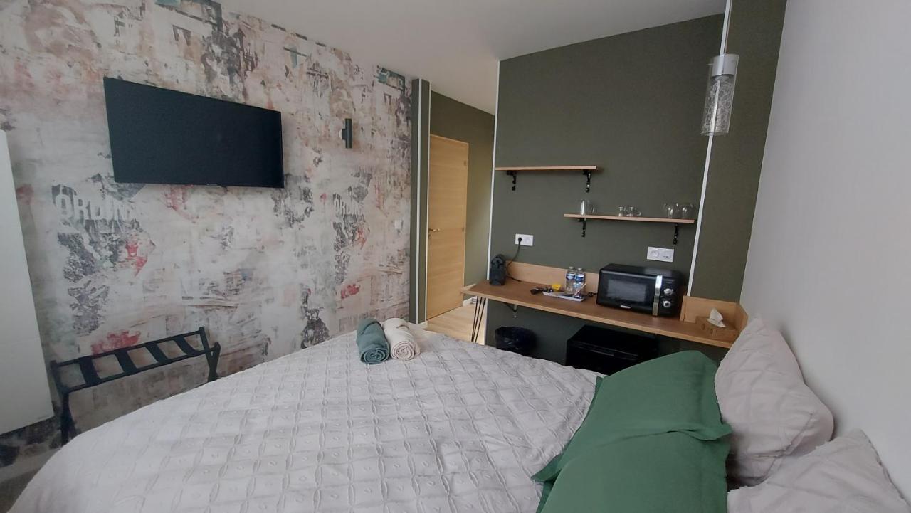 Dandy - Chambre Tout Confort Centre-Ville Nogent-Le-Rotrou Exterior foto